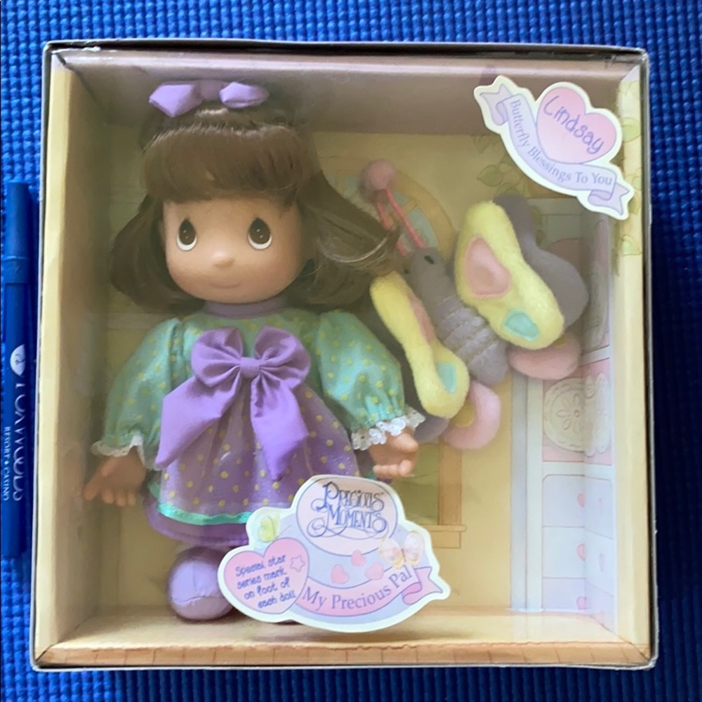 Precious Moments Lindsay vintage doll 1998 NIB